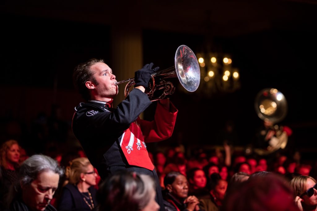 Paul Pfeiffer: University of Georgia Redcoat Band Live (Apollo Theater, New York). 2019. Performance and simultaneous live stream broadcast Performa Commission Co-Commissioned with VIA Art Fund for the Performa 19 Biennial Photo © Walter Wlodarczyk. Courtesy the artist and Paula Cooper Gallery, New York